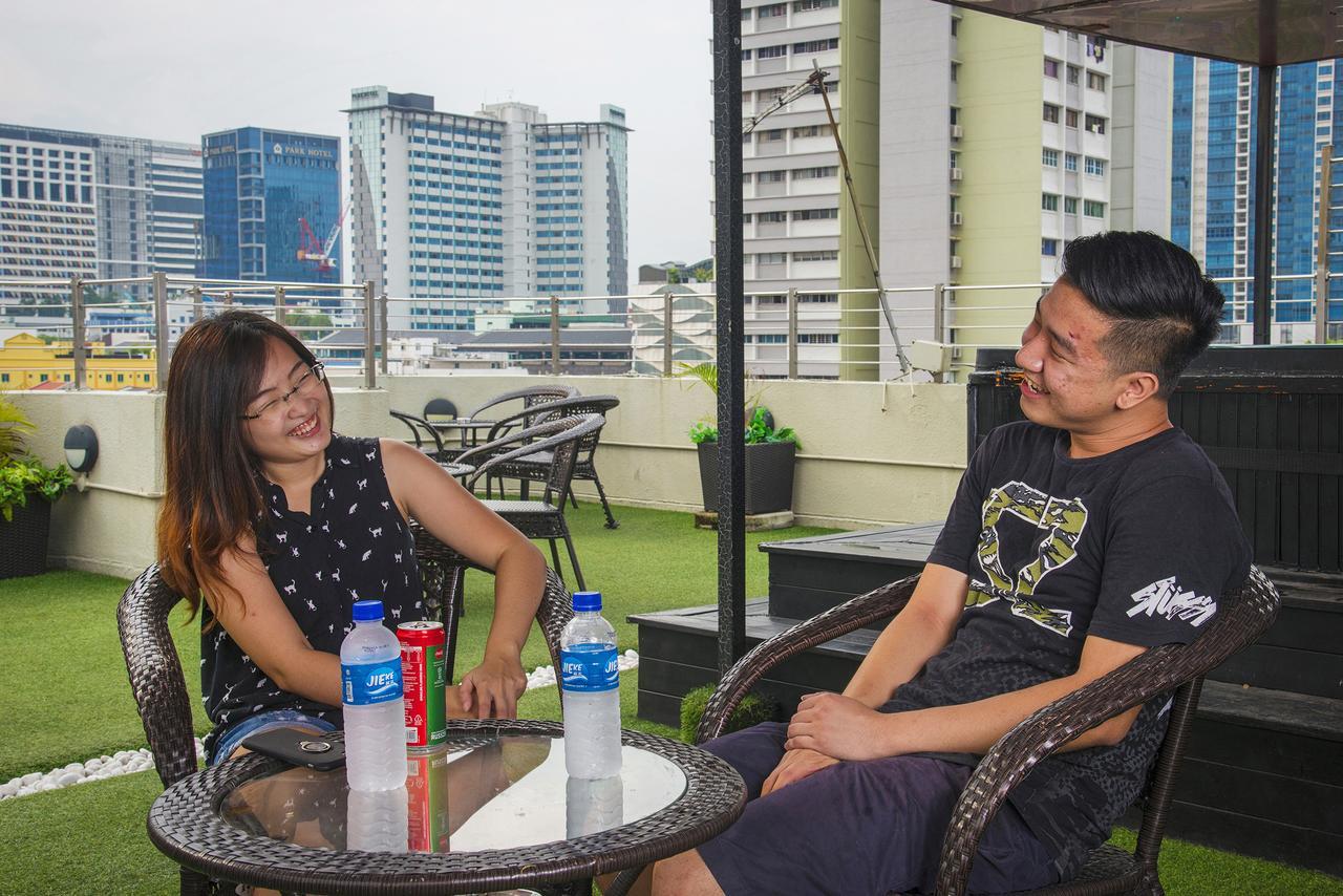 Reddoorz Hostel @ Jalan Besar Singapour Extérieur photo